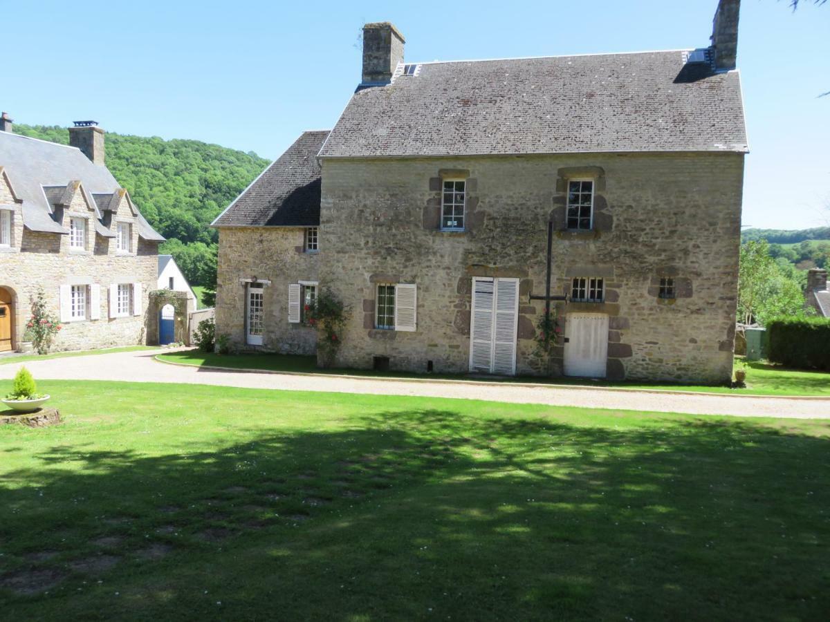 Le Manoir de Placy - Chambres d'Hôtes Clécy Extérieur photo